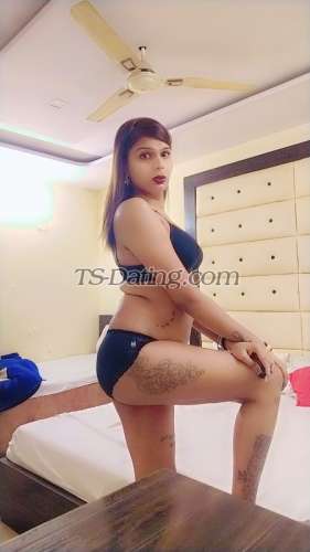 trans girl AlinaId 6435117 trans girl AlinaId 6435117