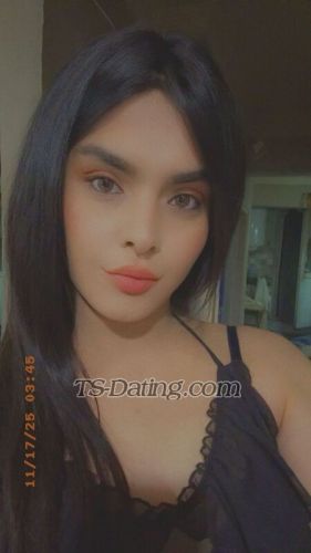 trans girl AlinaSiSli 2390470