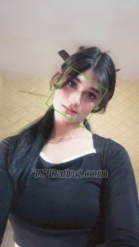 trans girl Alinasharma 1202302