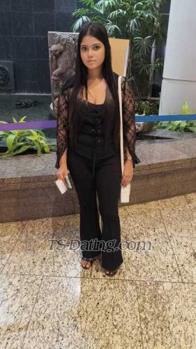 trans girl Alishakhan 0990575 trans girl Alishakhan 0990575