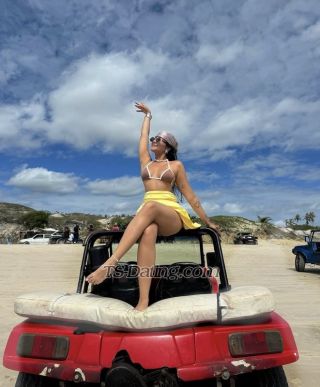 trans girl AmandaGarcia 9895873 trans girl AmandaGarcia 9895873