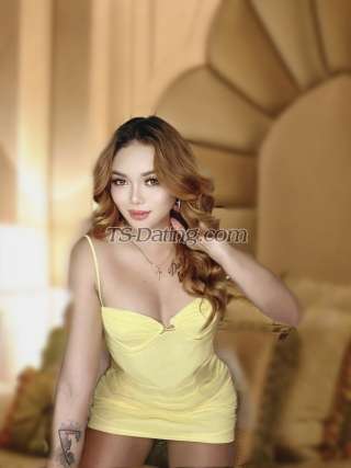 trans girl AmazingKhate 3133884