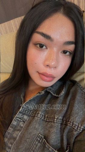 trans girl Ameliahuge 1693464