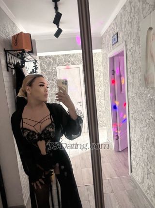 trans girl Amira01 2603171 trans girl Amira01 2603171
