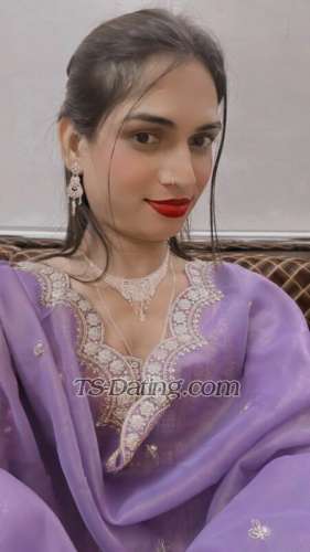 trans girl Amitats 0182856