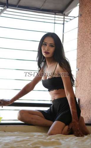 trans girl Amitats 4384469