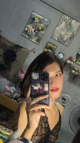 trans girl Amoramu17 4479665