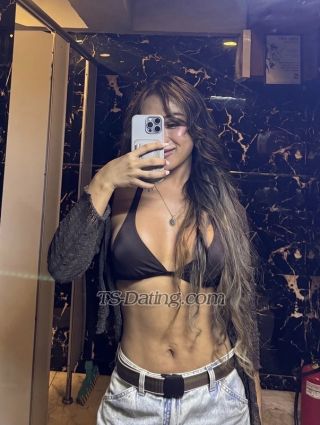 trans girl Andiwang 2450445 trans girl Andiwang 2450445