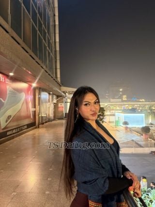 trans girl Andiwang 5628651