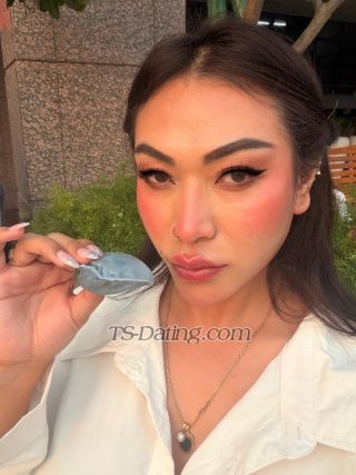 trans girl Andiwang 9783158