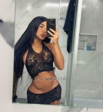 Andrea Toro Andrea Toro Andrea Toro Districto Fede Transex Bonjour, je m'appelle Andrea Toro et je suis une femme trans très polie et posée. Mes amis me voient comme une personne cool et amusante, la personne idéale pour vivre des moments inoubliables. J'aime marcher dans la nature et respirer l'air frais. L’un de mes passe-temps est le cinéma, et j’aime beaucoup partir en voyage avec des amis et passer un bon moment pendant que nous buvons un café et discutons, ou partageons un repas. Je vous propose de partager certaines de ces activités ensemble. Je vous assure que nous passerons un excellent moment et que nous nous amuserons beaucoup.