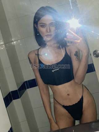 trans girl AngelRhaenyra 6512820