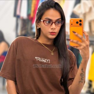 trans girl Angela041501 6303276 trans girl Angela041501 6303276