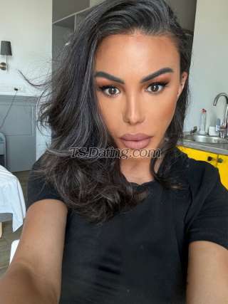 trans girl Angelina23cm 7183740