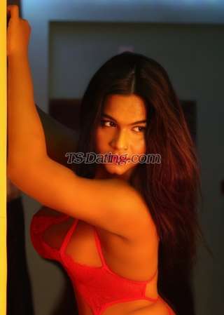 trans girl Angelinadoli 6668327