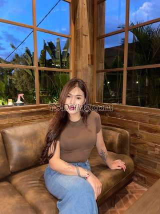 trans girl Anggii1603 0199136