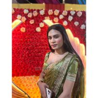 Anishaa Mumbai Transex Salut je suis anishaa sexy et chaude Je suis une transsexuelle polyvalente et de haut niveau Coq entièrement actif Tellement grosse bite Gros seins Bite 7,5 Boobs34 Je suis une vraie personne, une vraie personne, envoyez-moi un message s'il vous plaît, je suis une transsexuelle très attirante