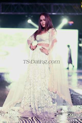 trans girl Anjlina 2074293