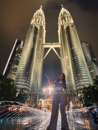 trans girl Anna69q 0066428