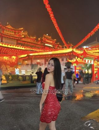 trans girl Annesalonga11 1270730