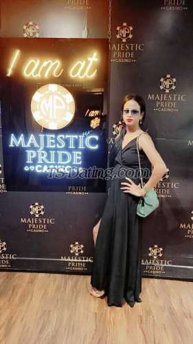 trans girl Anni 0071577 trans girl Anni 0071577