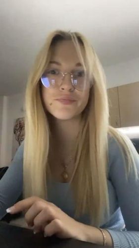 Annietina88 dating ad
