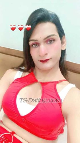 trans girl AnnyBigD 0661730