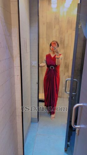 trans girl Anshikaa 0888330