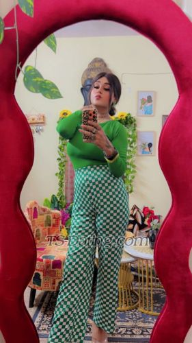 trans girl Anshikaa 5116037