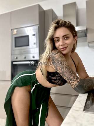 trans girl Arianapavka 5006058