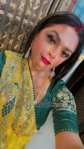 trans girl Alinaroy 0888422