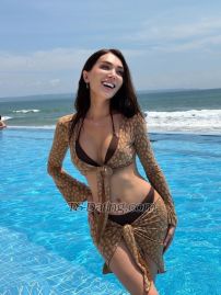 Asalya 24 Istanbul Transex 🆘 NOVO NÚMERO🆘 Sou Nita, 25 anos – a sua morena de sonho. Feminina, elegante e deliciosamente sensual. Sou versátil, mas adoro estar por cima e fazer a gente explodir junto. Cada encontro começa comigo te recebendo com a lingerie mais sexy, em um ambiente romântico, mas inebriantemente erótico. Sou doce, nunca exigente, mas vou dominar sua mente e seu corpo até que você não consiga parar de pensar em mim. Uma noite nunca será suficiente.