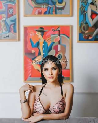 trans girl Audypevita 8701903