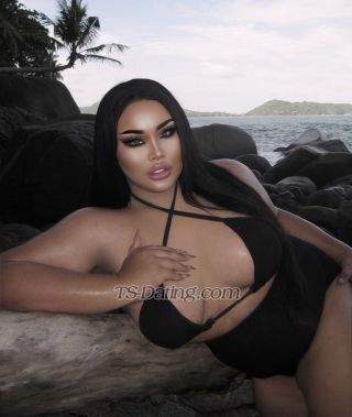 trans girl Augustts19 3901777