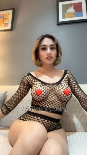 trans girl Aura99 1042874 trans girl Aura99 1042874