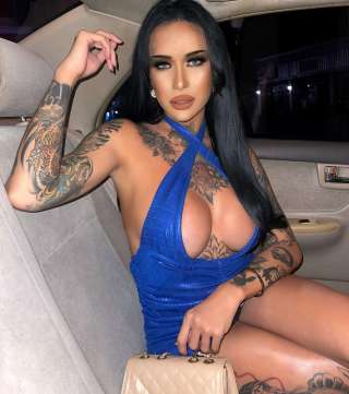 trans girl AmadoraFoxx 2423618 trans girl AmadoraFoxx 2423618