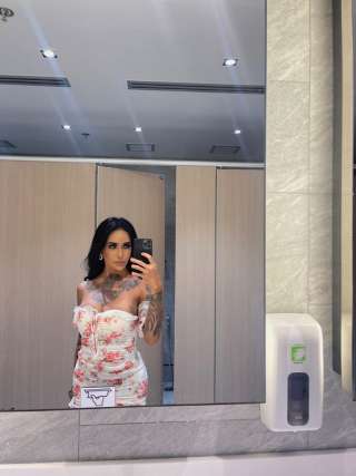 trans girl AmadoraFoxx 9440936 trans girl AmadoraFoxx 9440936