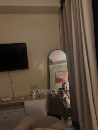 trans girl Avery 0686128 trans girl Avery 0686128