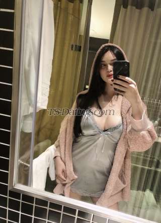 trans girl Ayachen 7963337