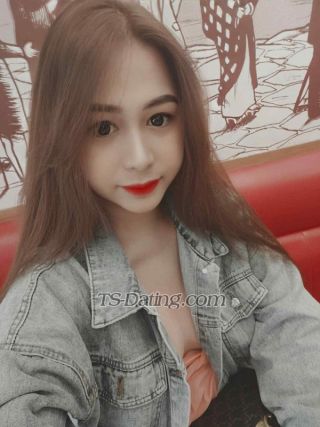 trans girl Ayeisha1996 8284313