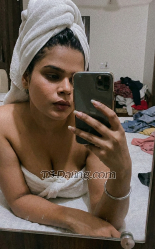 trans girl Ayeshaaa 9544038