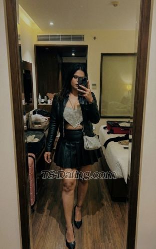 trans girl Ayeshaaa 9633099