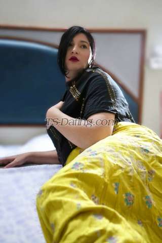 trans girl AyraKhan 5626010 trans girl AyraKhan 5626010