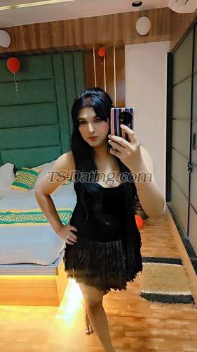 trans girl AyraKhan 5627183 trans girl AyraKhan 5627183