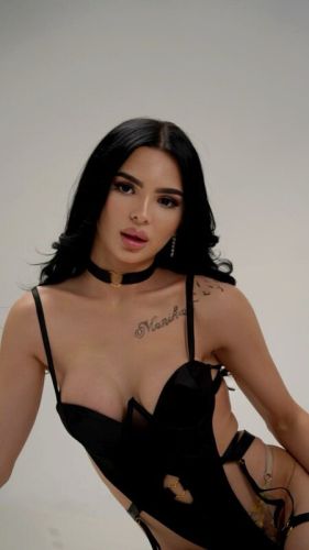 alimovamoni 8835420 alimovamoni 8835420