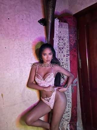 trans girl avemaarria 2677747