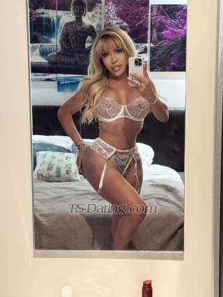 trans girl BARBARALAYA 0015763