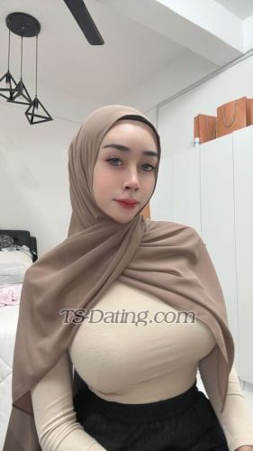 trans girl Babyairis 0149024