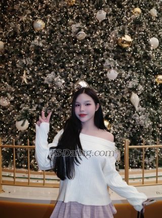 trans girl Babyinging8 8664115