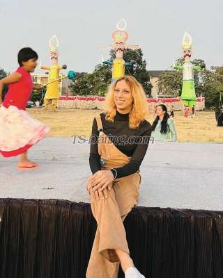 trans girl Baljeet 0099315 trans girl Baljeet 0099315